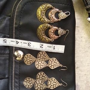 Ear rings